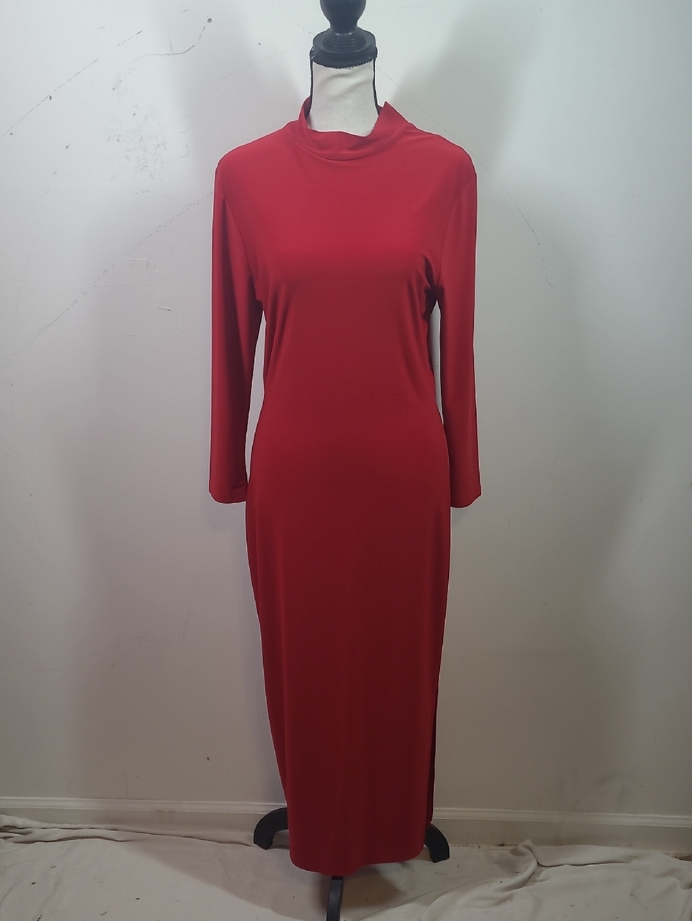 Saxx Red Long-Sleeve Maxi Dress